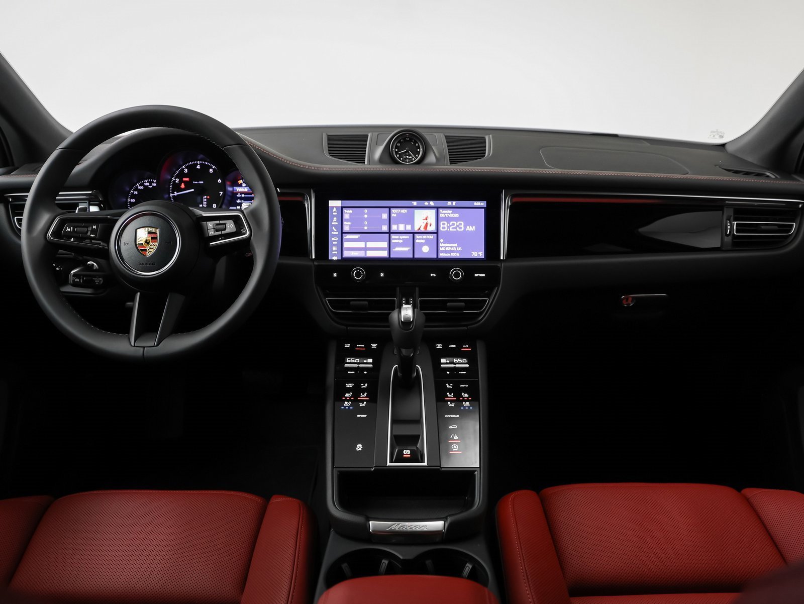 Used 2025 Porsche Macan image 29