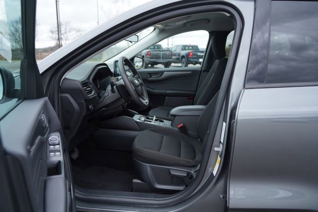 Used 2025 Ford Escape Active image 12