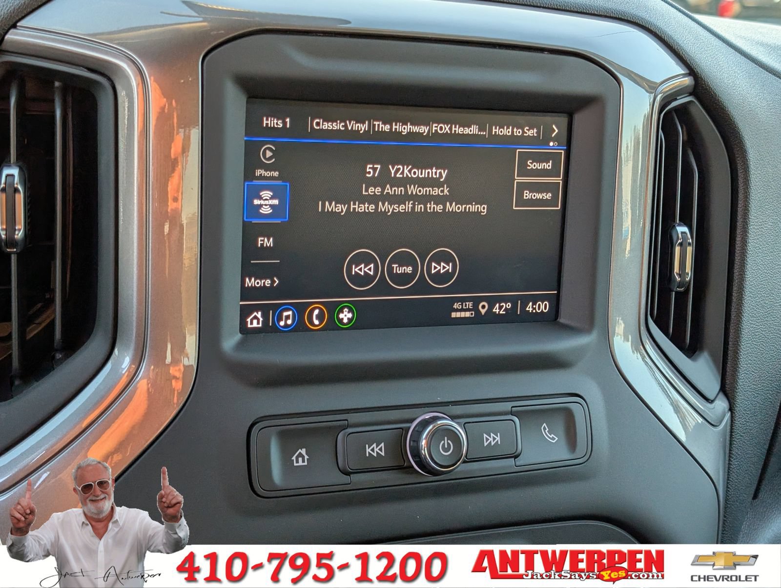 Used 2025 Chevrolet Silverado 1500 Custom AWD/4WD image 26