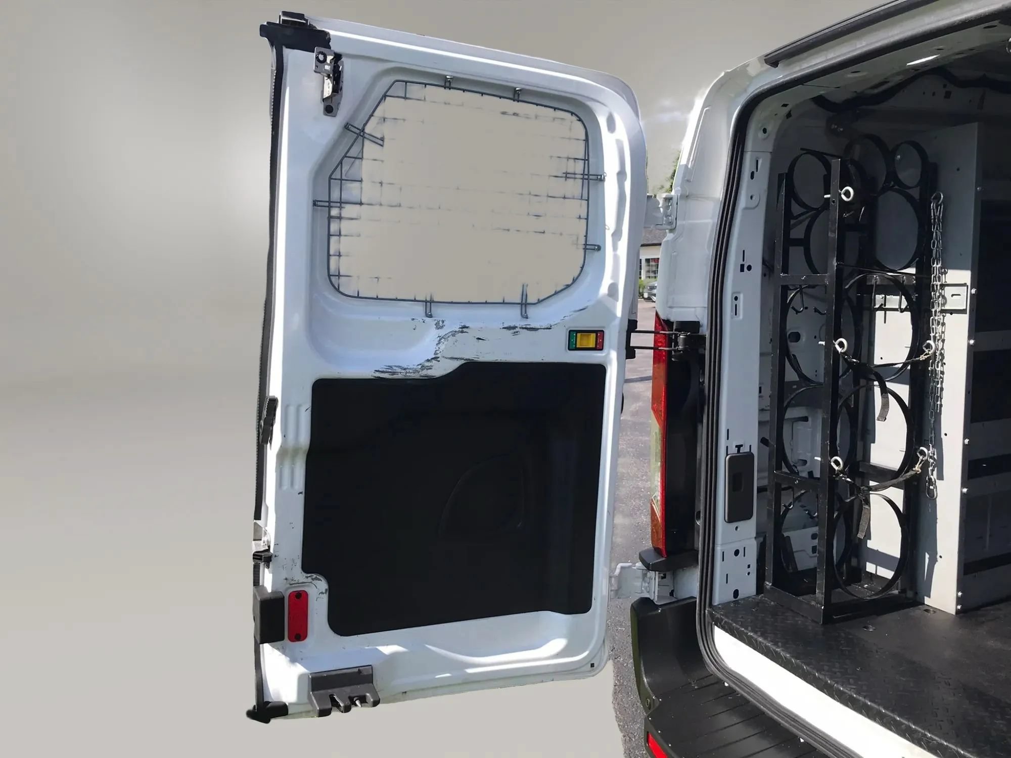 Used 2020 Ford Transit 250 Low Roof AWD image 29