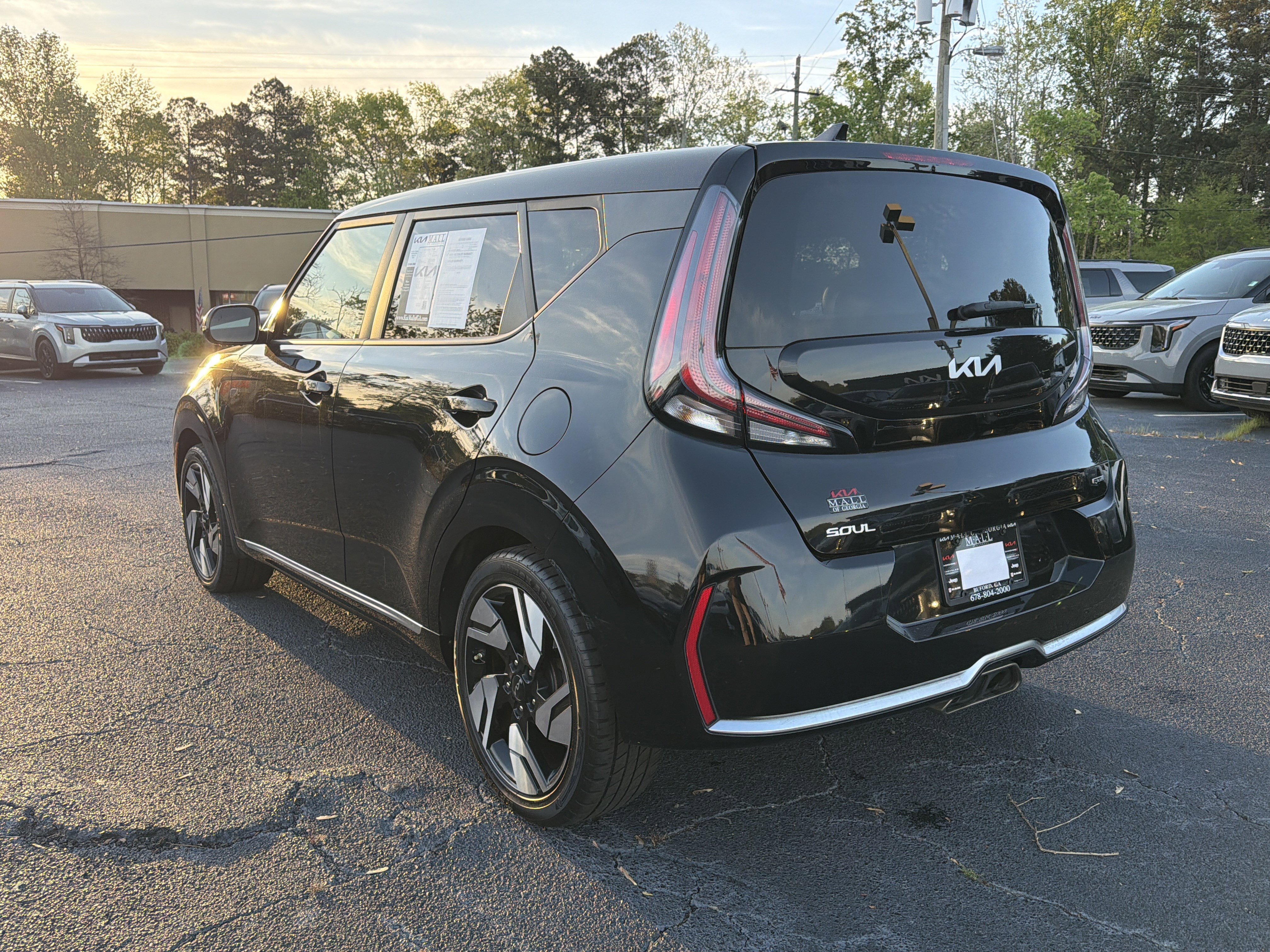 Used 2023 Kia Soul GT-Line FWD image 7