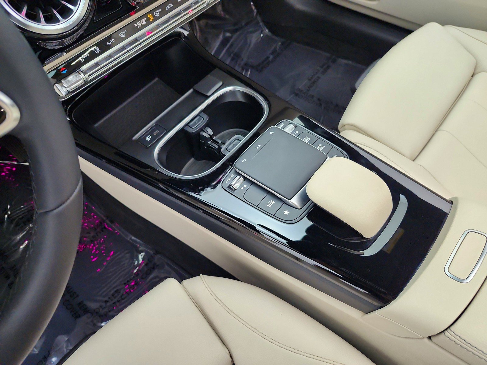 Certified 2023 Mercedes-Benz CLA 250 image 11