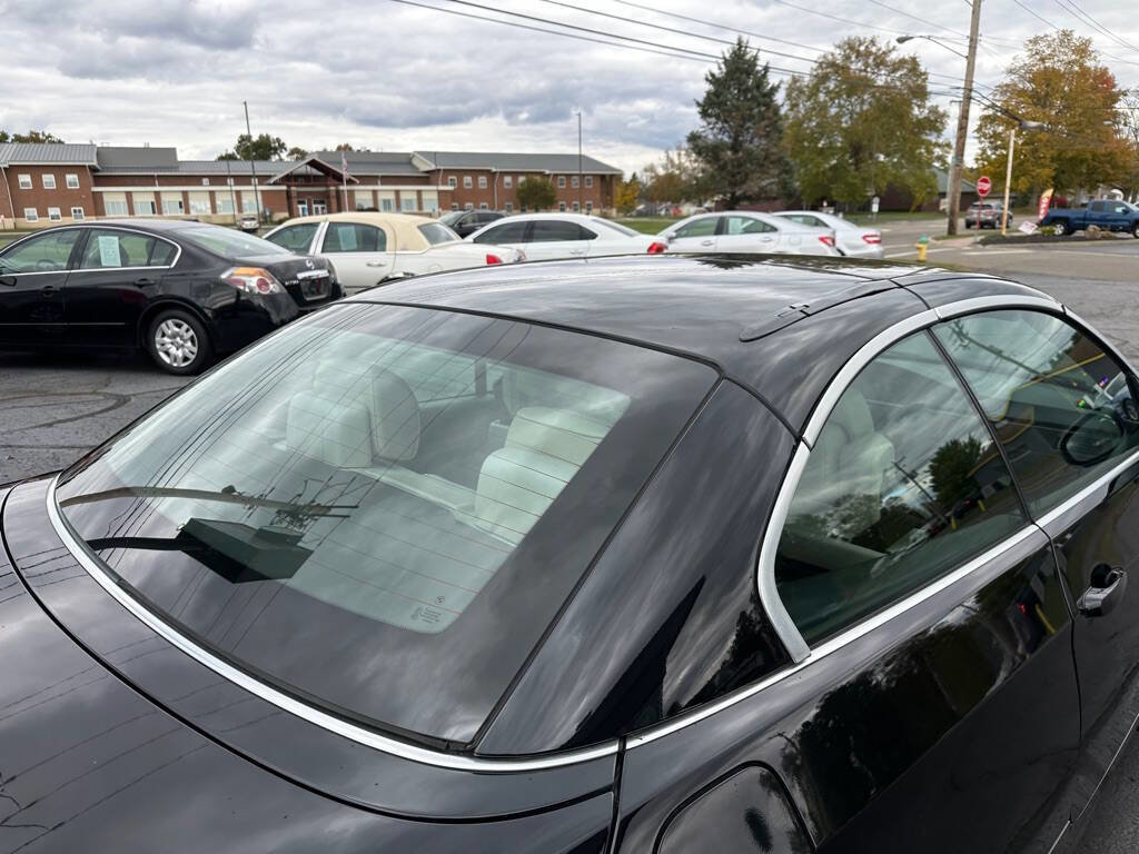 Used 2012 BMW 328i Convertible image 21