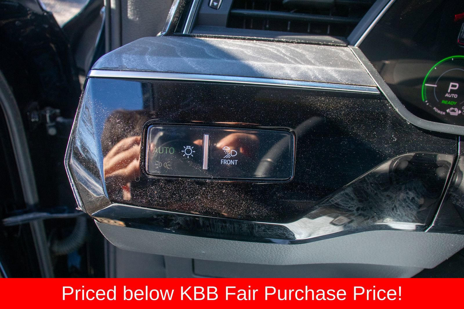 Used 2021 Audi e-tron Premium Plus w/ Premium Plus Package image 19