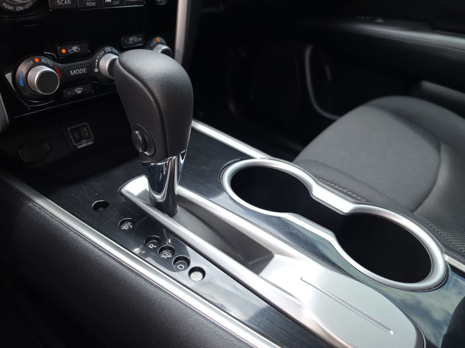 Used 2020 Nissan Pathfinder SV FWD image 21