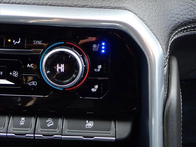 Used 2023 GMC Sierra 1500 Denali w/ Denali Reserve Package image 21