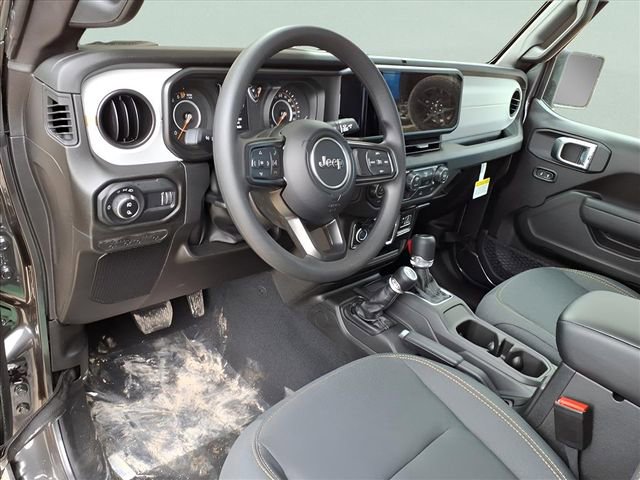 New 2026 Jeep Gladiator Sport image 14