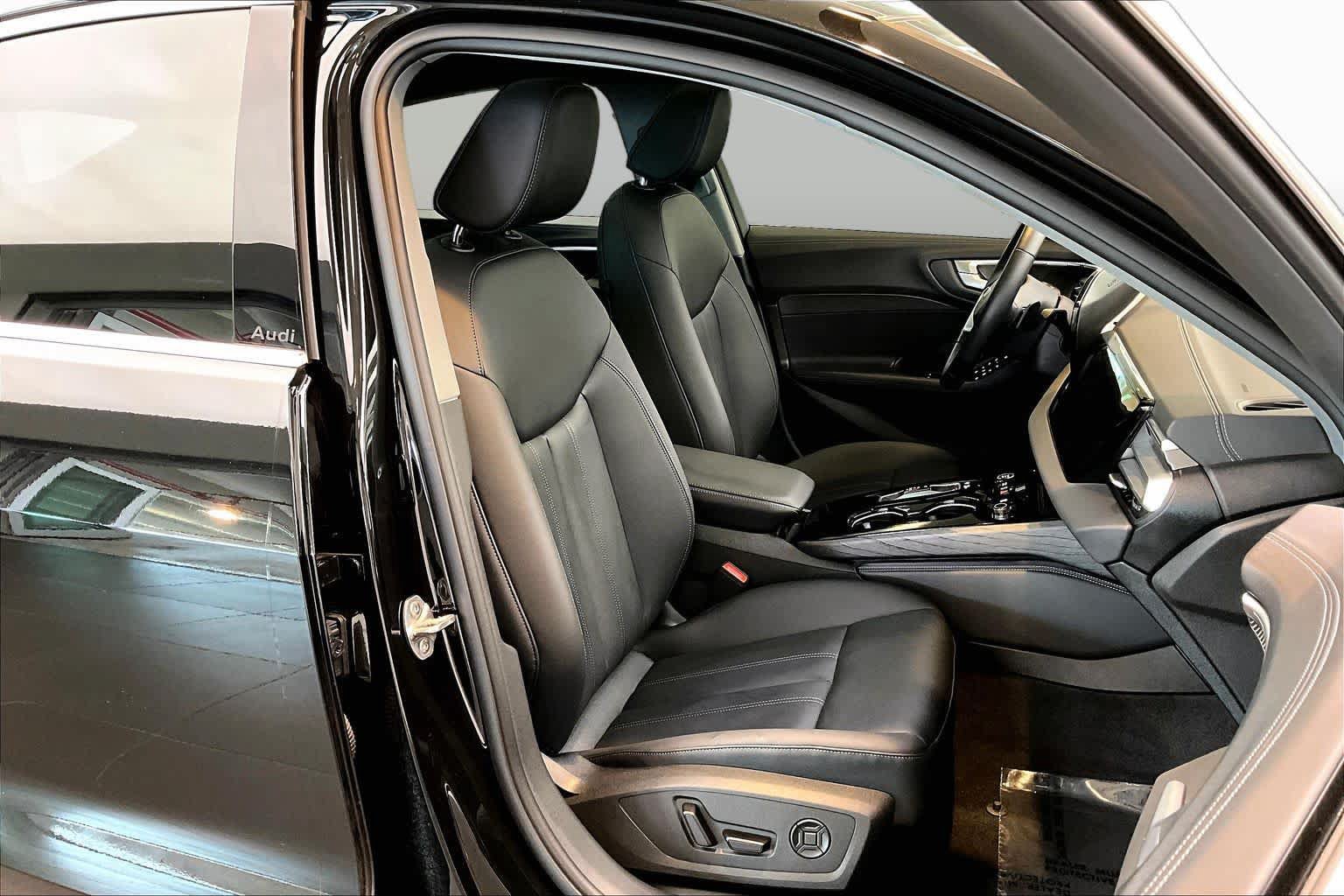 Certified 2025 Audi A5 2.0T Premium Plus w/ Premium Plus AWD/4WD image 9