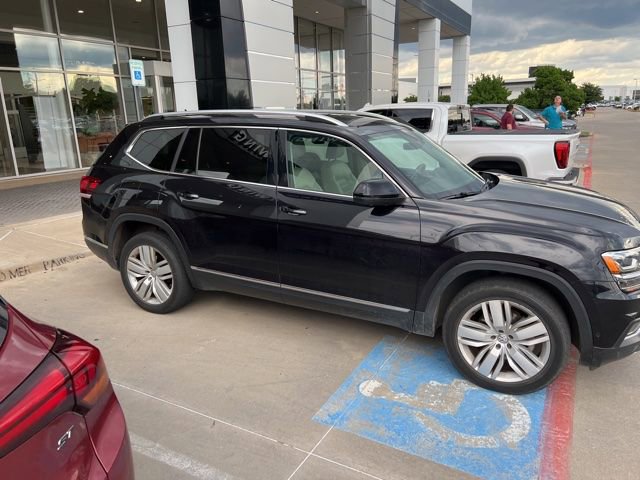 Used 2019 Volkswagen Atlas SEL Premium AWD/4WD image 3