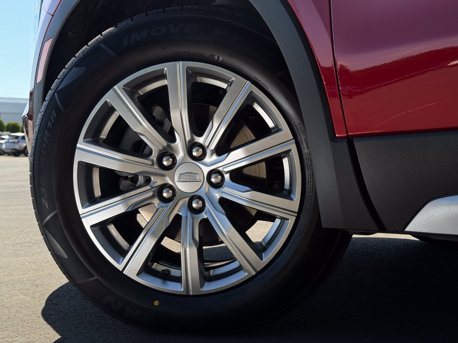 Used 2023 Cadillac XT4 Premium Luxury AWD/4WD image 27