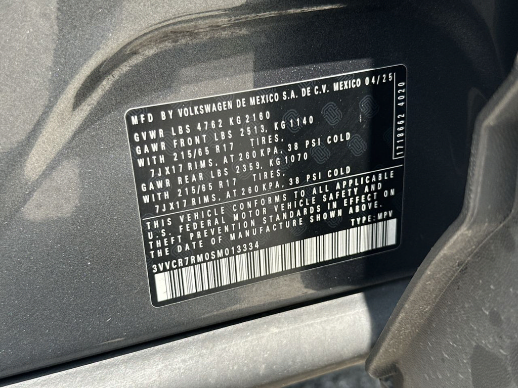 Used 2025 Volkswagen Tiguan S FWD image 41