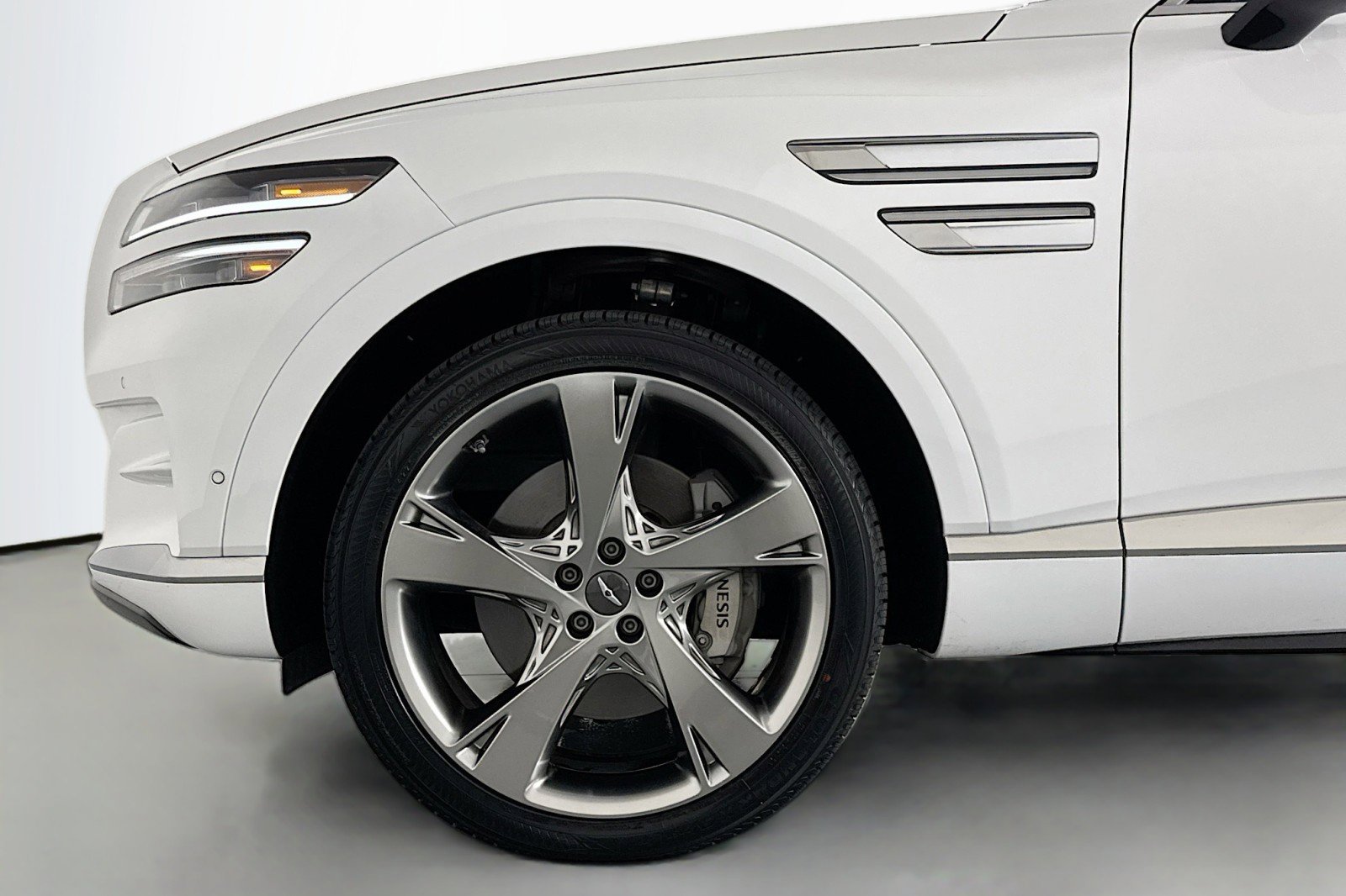 Used 2022 Genesis GV80 3.5T w/ Prestige Package 07 image 9