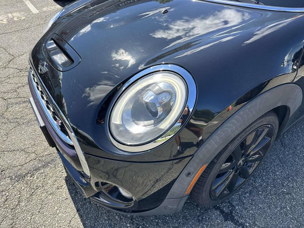 Used 2018 MINI Cooper S FWD image 9