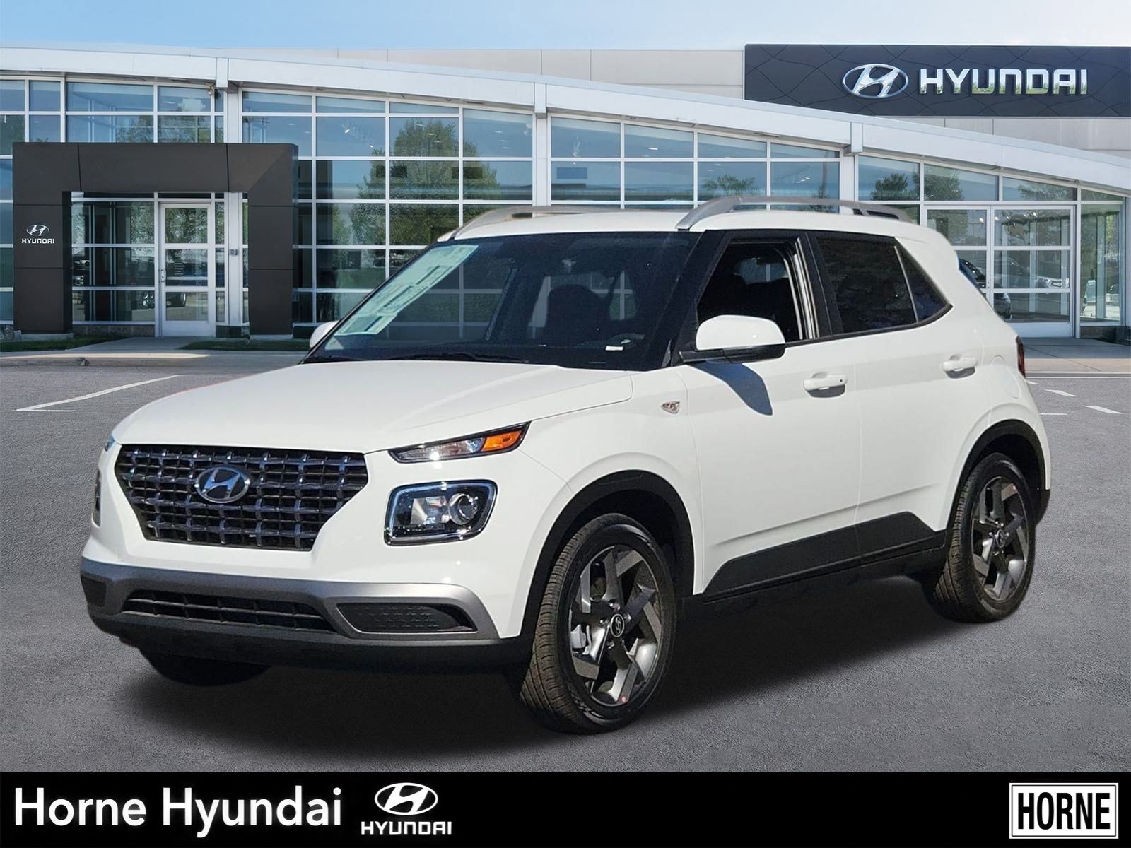 New 2026 Hyundai Venue SEL FWD image 1