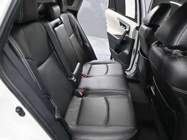Used 2022 Toyota RAV4 XLE image 18