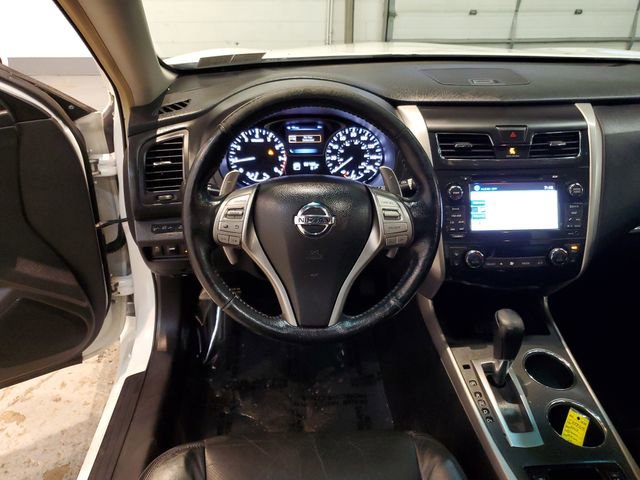 Used 2013 Nissan Altima 3.5 SL w/ Technology Pkg image 14