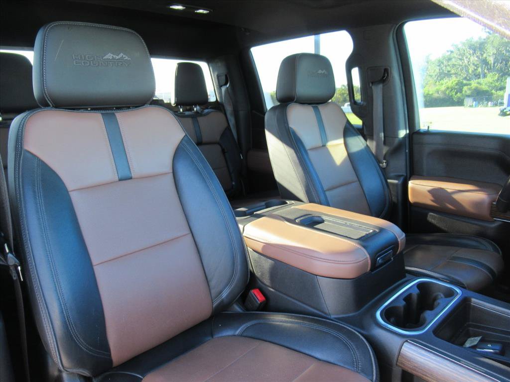 Used 2020 Chevrolet Silverado 1500 High Country AWD/4WD image 9