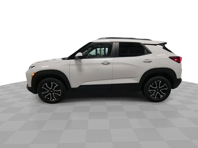Used 2023 Chevrolet TrailBlazer ACTIV w/ Convenience Package AWD/4WD image 5