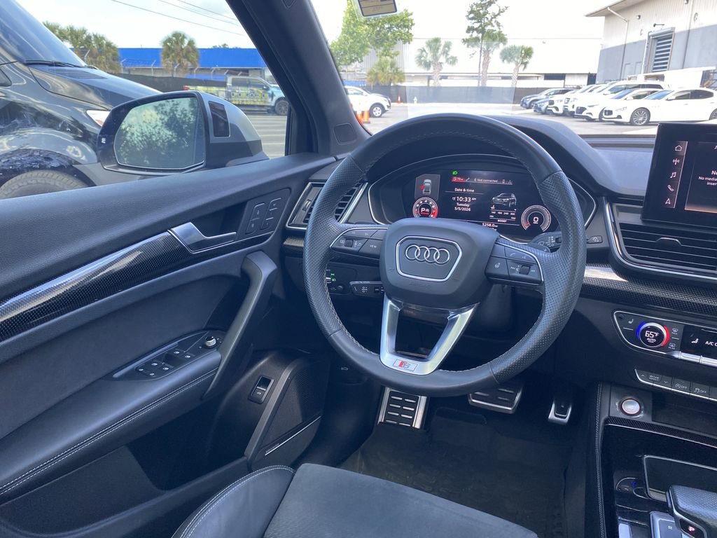 Used 2022 Audi SQ5 Premium Plus w/ Premium Plus Package AWD/4WD image 3