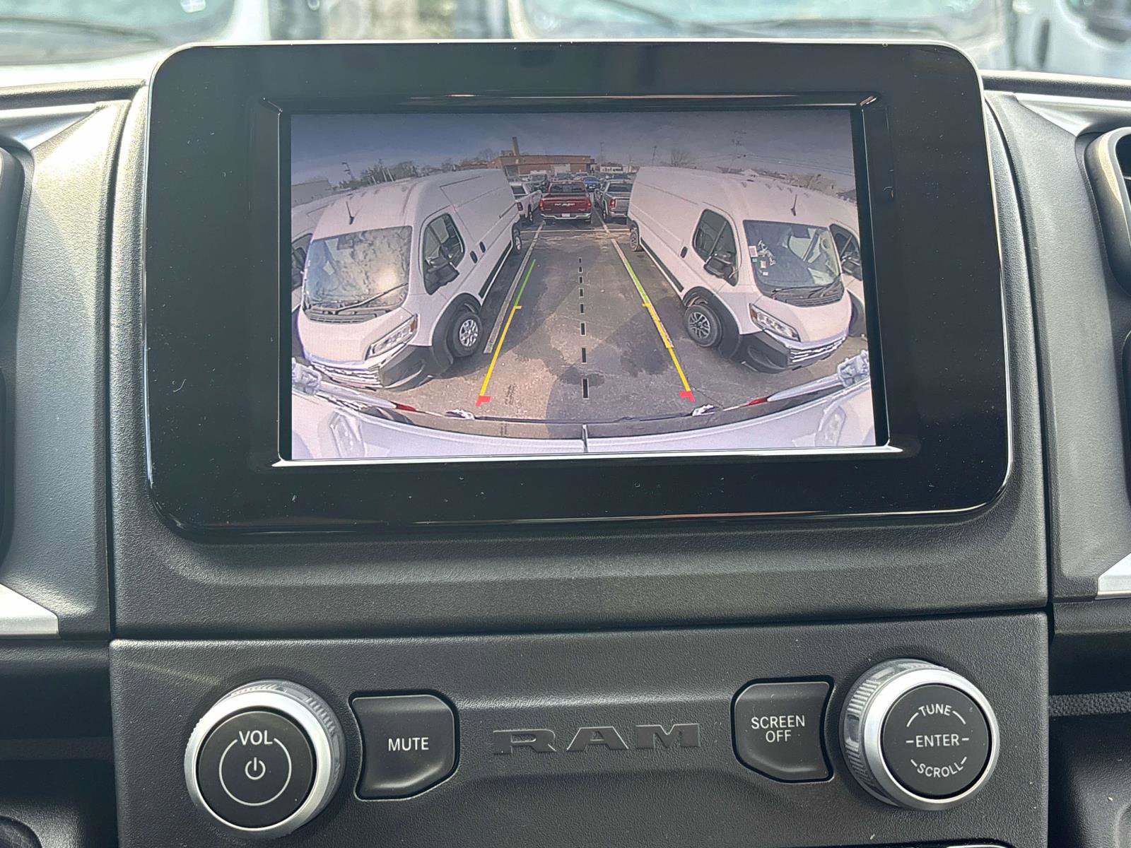 New 2025 RAM ProMaster 1500 w/ Quick Order Package 22G SLT image 7