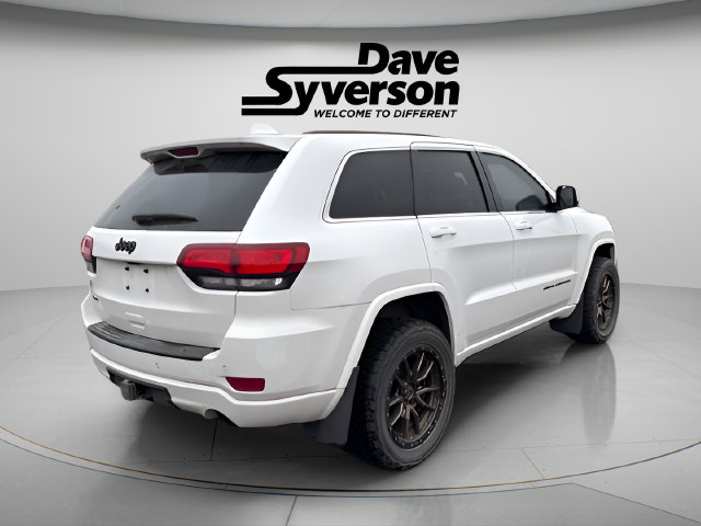 Used 2015 Jeep Grand Cherokee Altitude AWD/4WD image 5