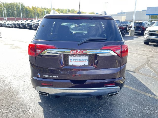 Used 2018 GMC Acadia Denali FWD image 32