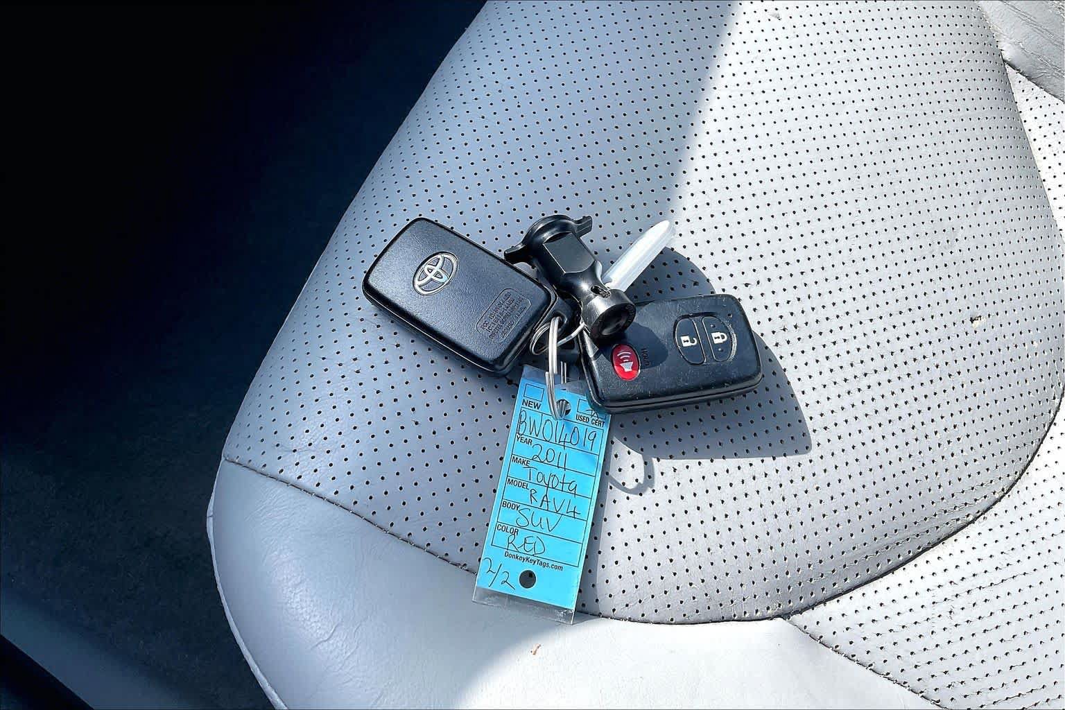 Used 2011 Toyota RAV4 Limited w/ Limited Extra Value Pkg FWD image 13