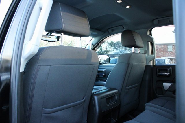 Used 2018 Chevrolet Silverado 1500 LT w/ All Star Edition image 32