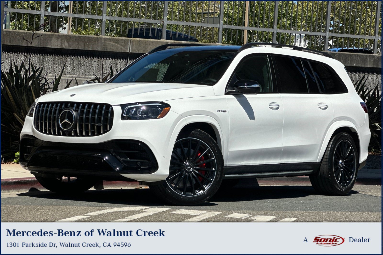 New 2026 Mercedes-Benz GLS 63 AMG 4MATIC image 1