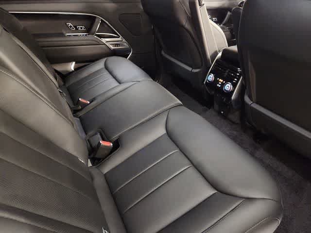 New 2026 Land Rover Range Rover Long Wheelbase SE AWD/4WD image 50