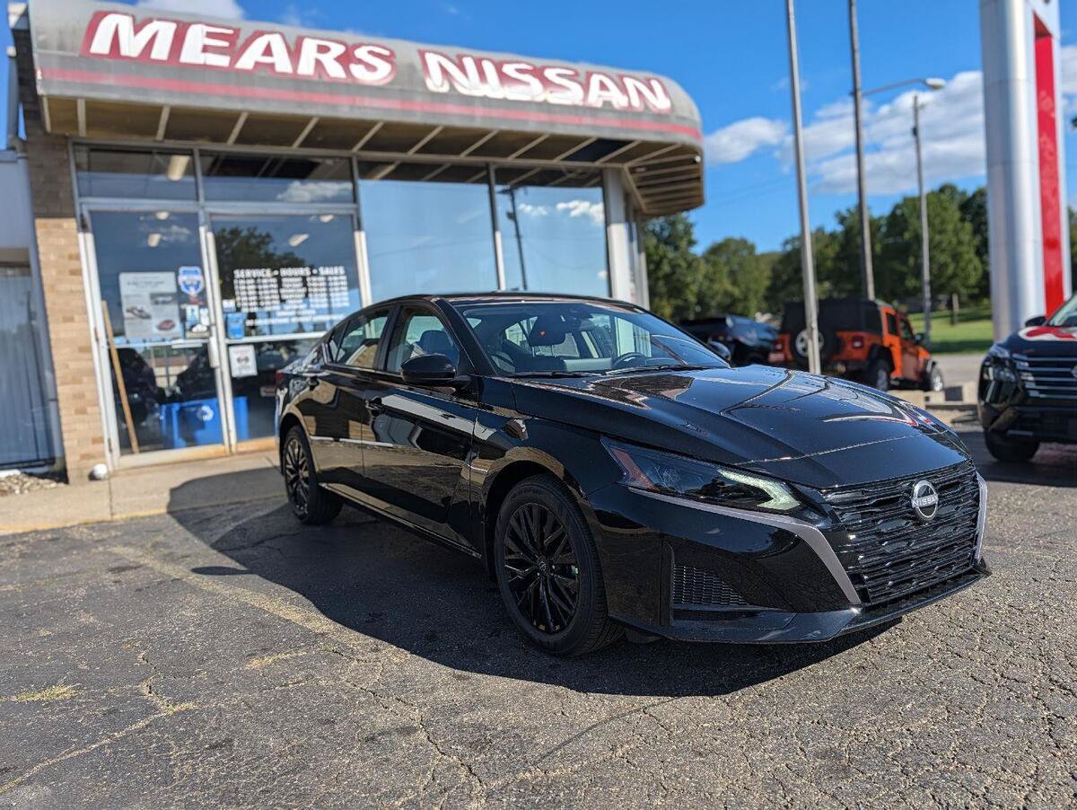 New 2026 Nissan Altima 2.5 SV AWD/4WD image 16