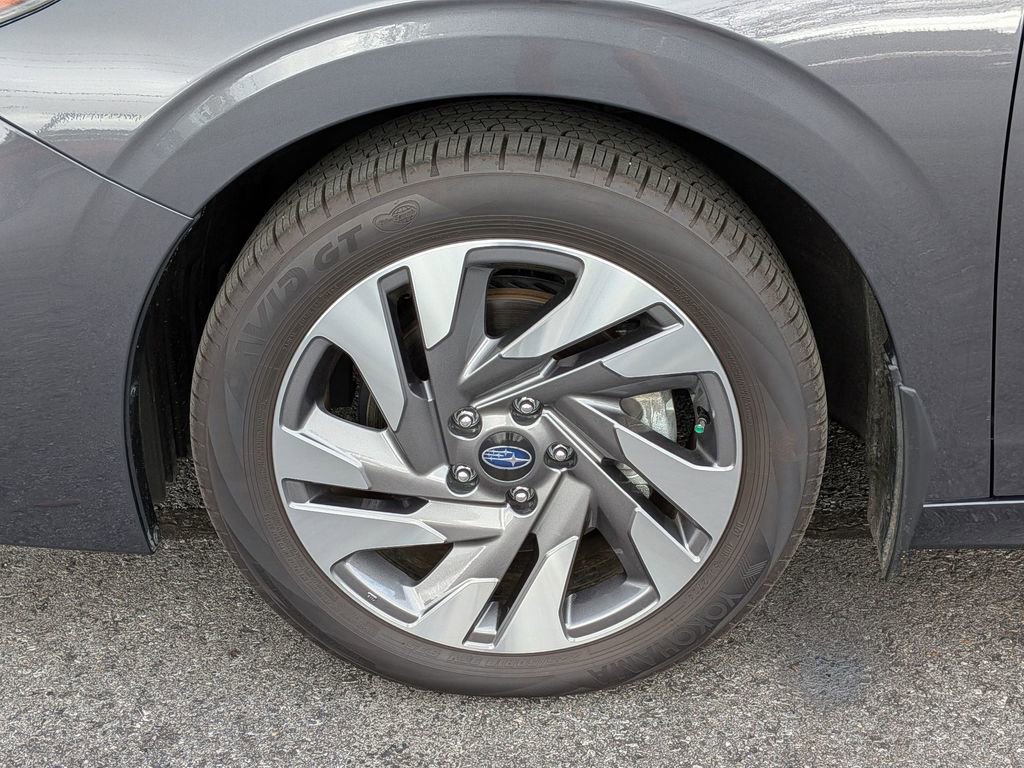 Used 2025 Subaru Legacy Limited w/ Popular Package #3 image 33