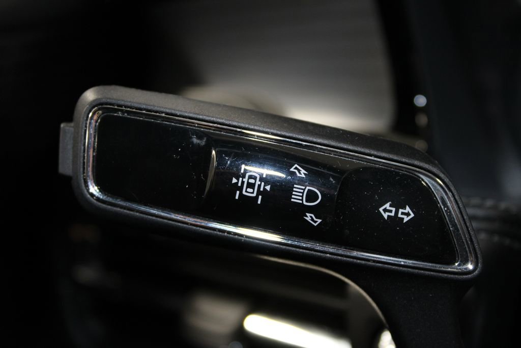 Used 2022 Lincoln Corsair FWD w/ Equipment Group 101A image 22