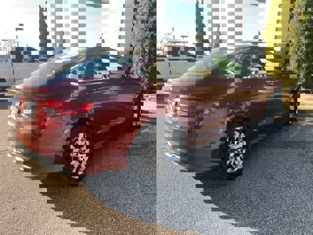 Used 2015 Chrysler 200 Limited image 15