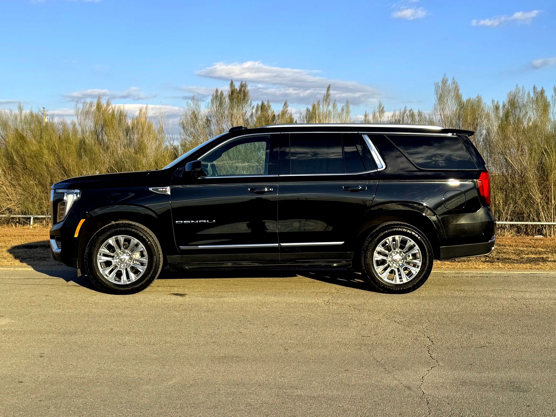 Used 2025 GMC Yukon Denali image 10