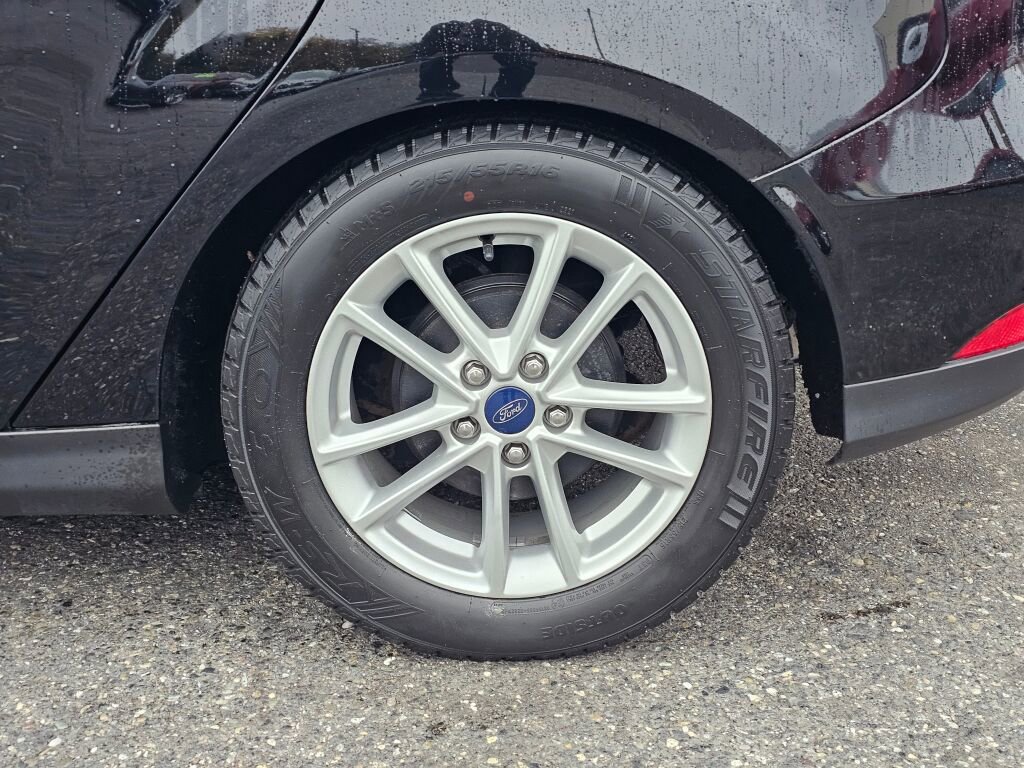 Used 2016 Ford Focus SE image 6