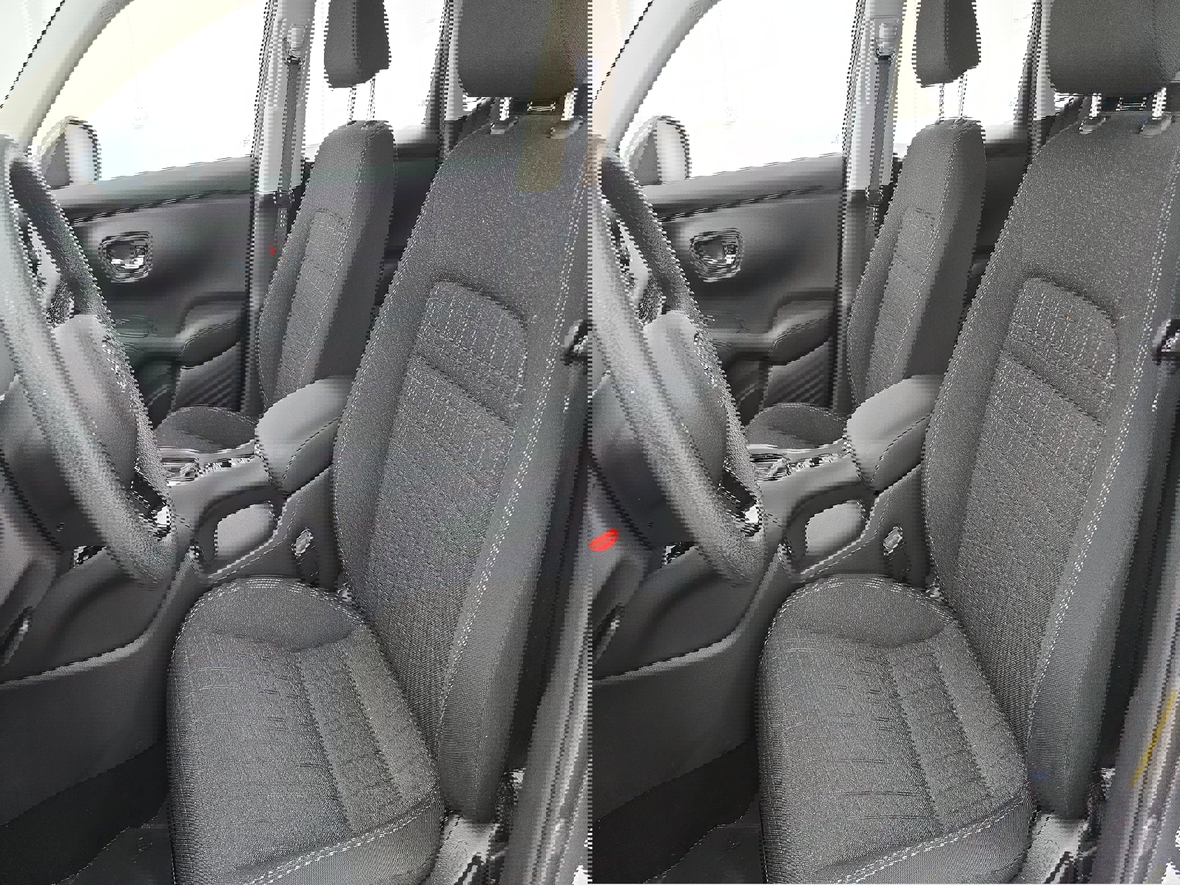 Used 2024 Honda HR-V LX image 14