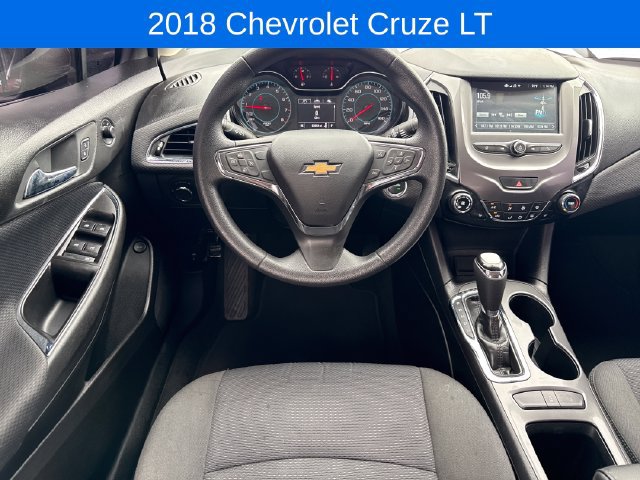 Certified 2018 Chevrolet Cruze LT w/ Convenience Package FWD image 13