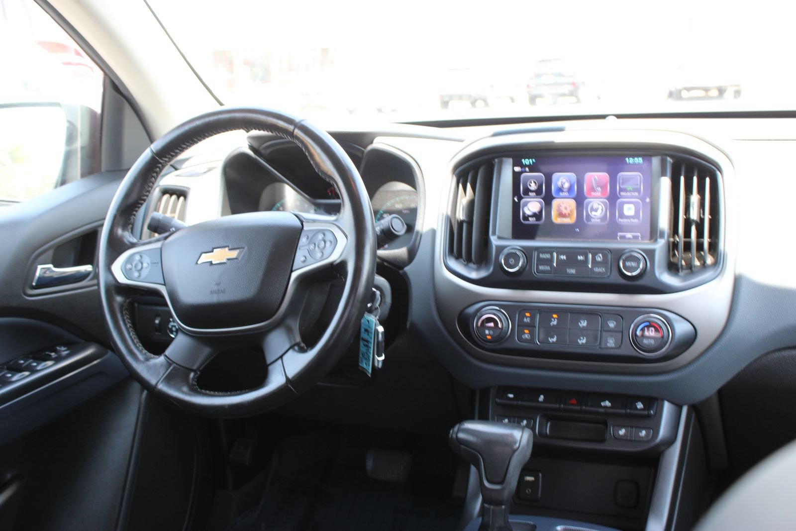 Used 2017 Chevrolet Colorado Z71 AWD/4WD image 27