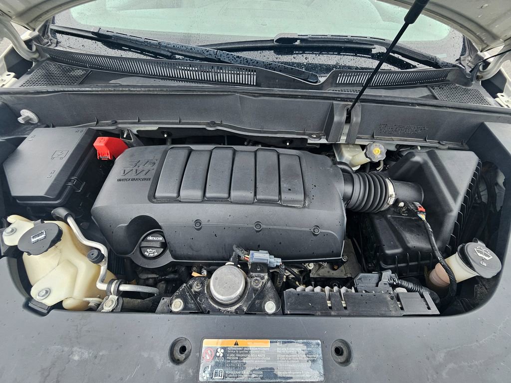 Used 2014 Chevrolet Traverse LT image 30