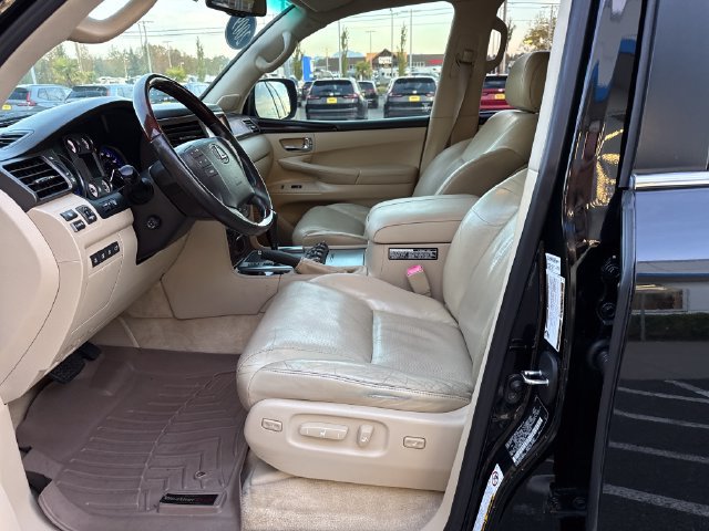 Used 2009 Lexus LX 570 4WD image 15