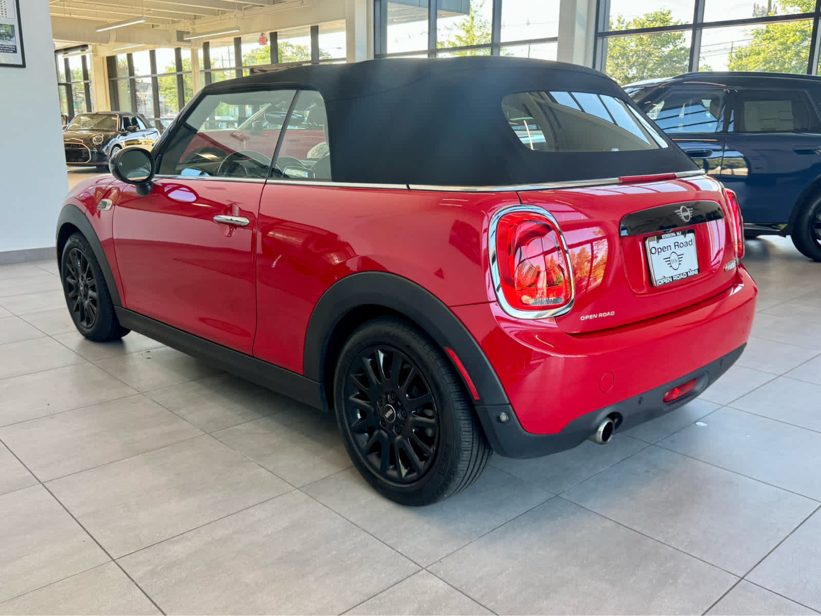 Used 2019 MINI Cooper Convertible FWD image 8