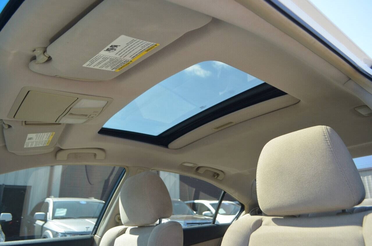 Used 2012 Nissan Maxima 3.5 S image 21