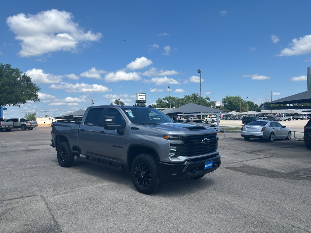 New 2025 Chevrolet Silverado 2500 Custom w/ Custom Value Package AWD/4WD image 3