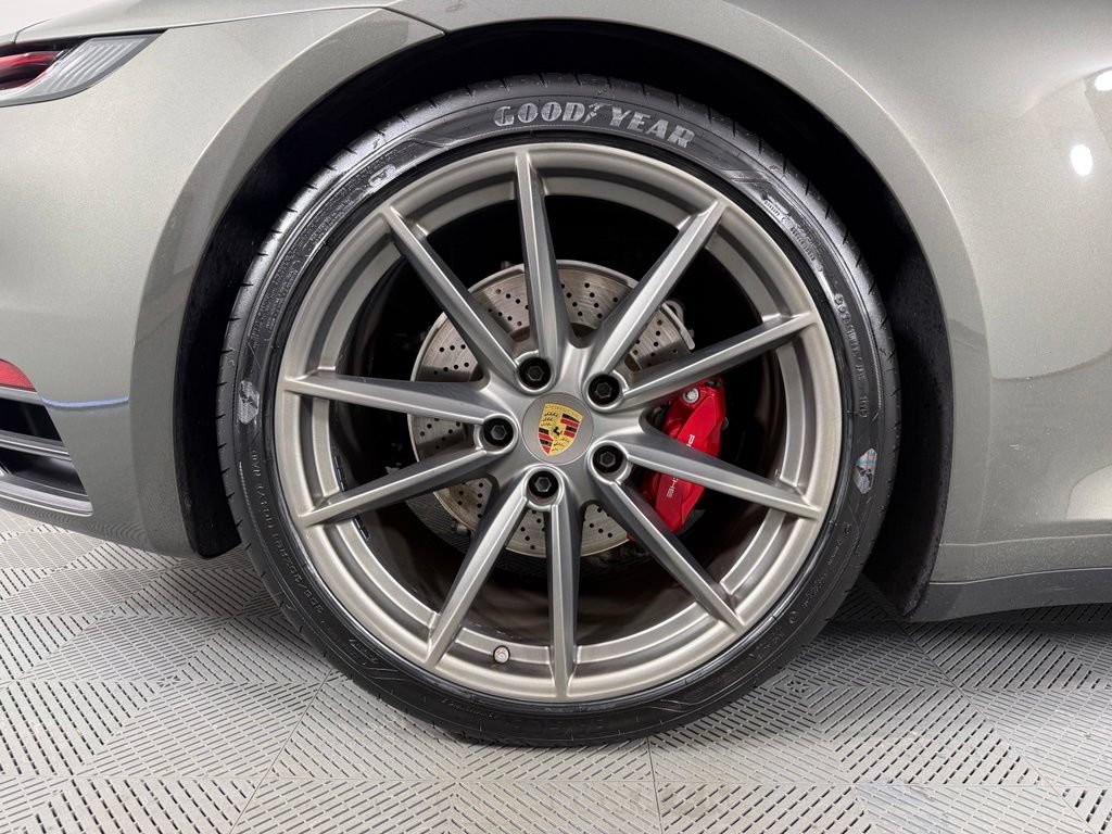 Certified 2024 Porsche 911 Carrera 4S AWD/4WD image 12