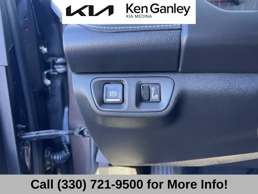 Used 2018 GMC Acadia SLT image 29