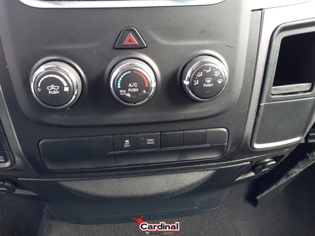 Used 2024 RAM 1500 Classic SLT image 32