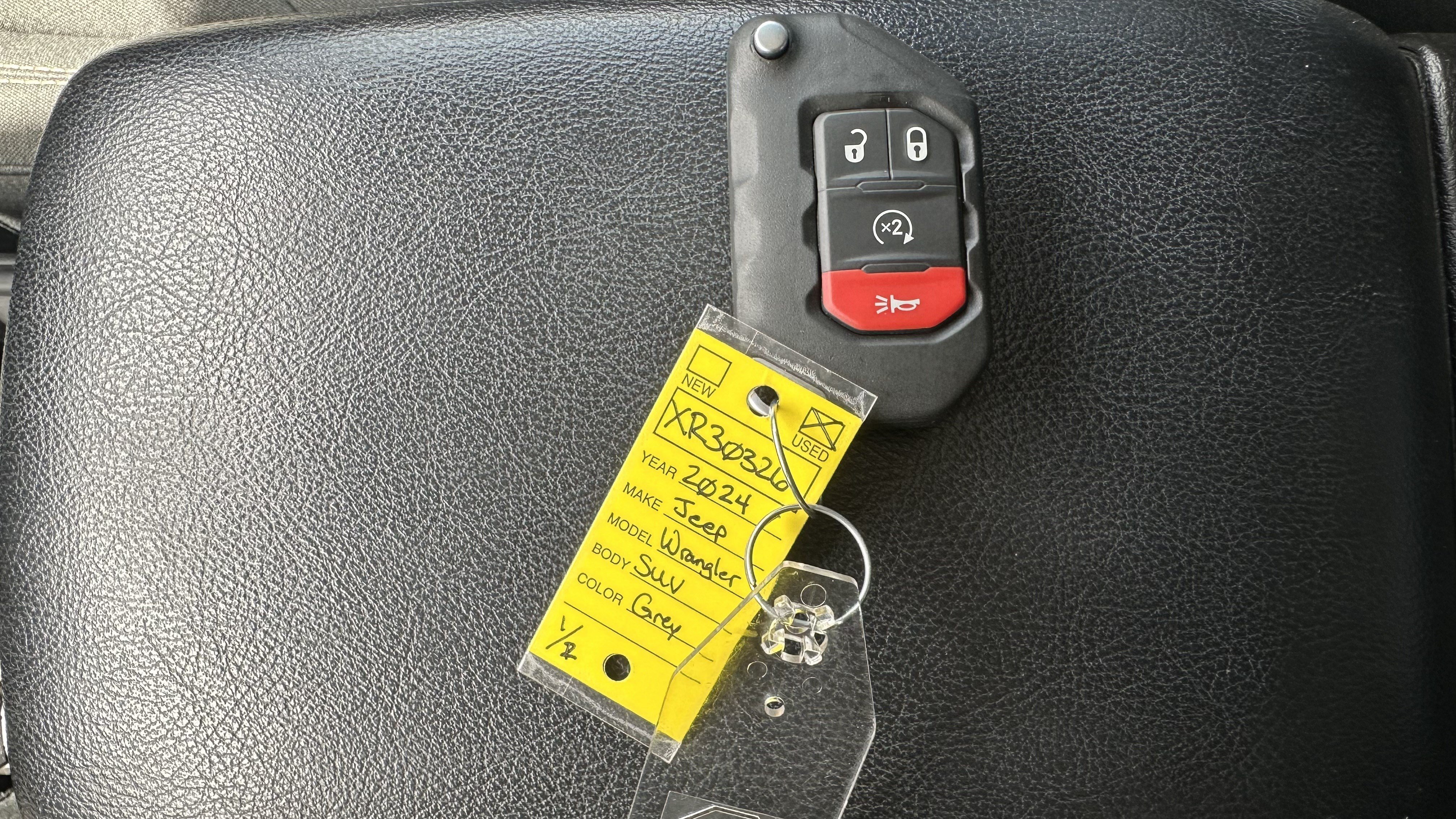 Used 2024 Jeep Wrangler Unlimited Sport AWD/4WD image 36