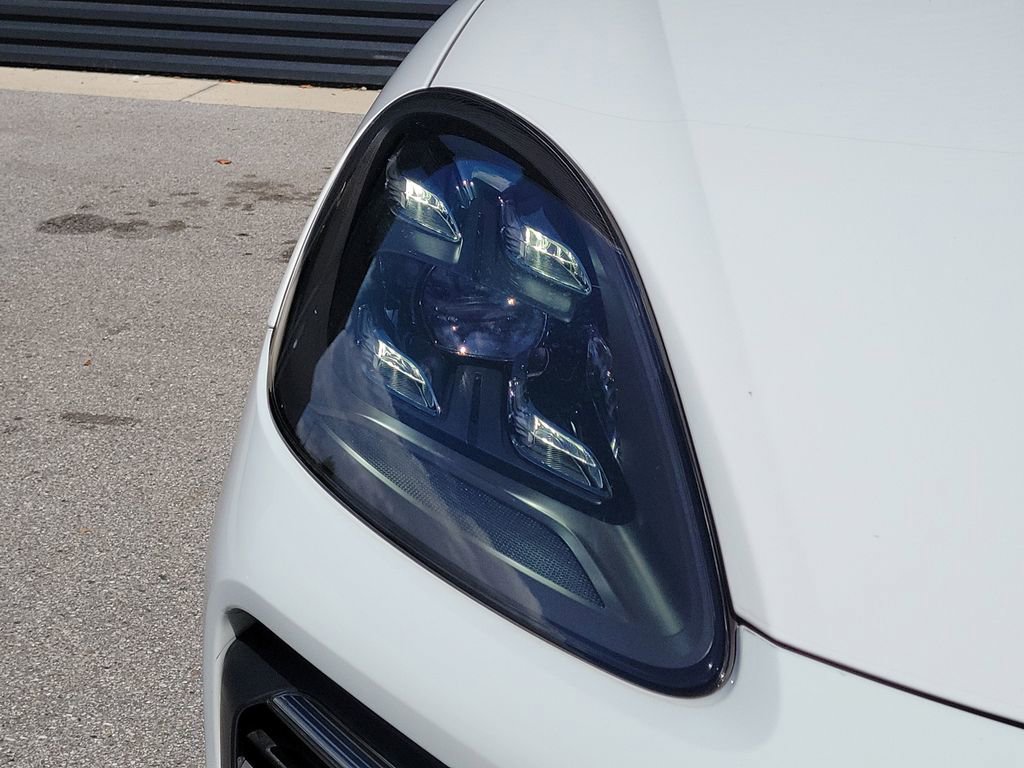 Certified 2020 Porsche Cayenne AWD/4WD image 15