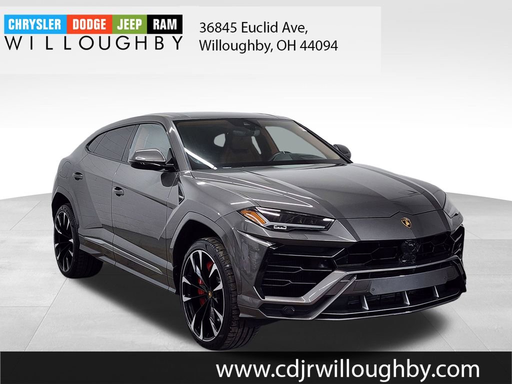 Used 2022 Lamborghini Urus image 3